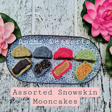 Load image into Gallery viewer, Snow Skin Mooncakes (冰皮月饼)