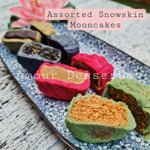 Load image into Gallery viewer, Snow Skin Mooncakes (冰皮月饼)