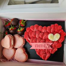 Load image into Gallery viewer, Valentines Dessert Box