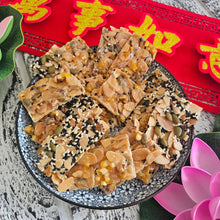 Load image into Gallery viewer, Crispy Almond Florentine (18-20pcs)