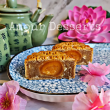 Load image into Gallery viewer, Royal Golden Pineapple Lotus Traditional Mooncake