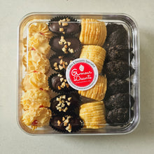 Load image into Gallery viewer, Assorted Handmade Cookies (Mini Box)
