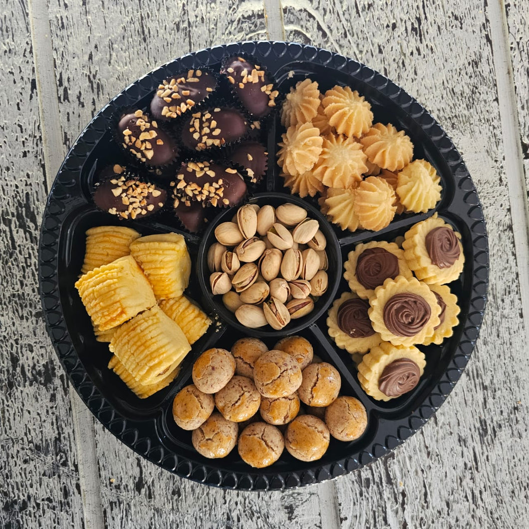 RAYA Assorted Cookie Platter (2025)