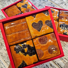 Load image into Gallery viewer, Assorted Indonesian Lapis Gift Box
