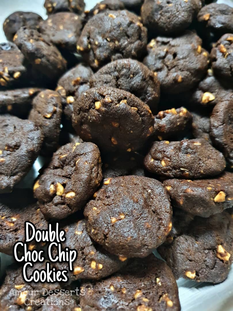 Double Chocolate Chip Cookies Delivery by Amour Desserts