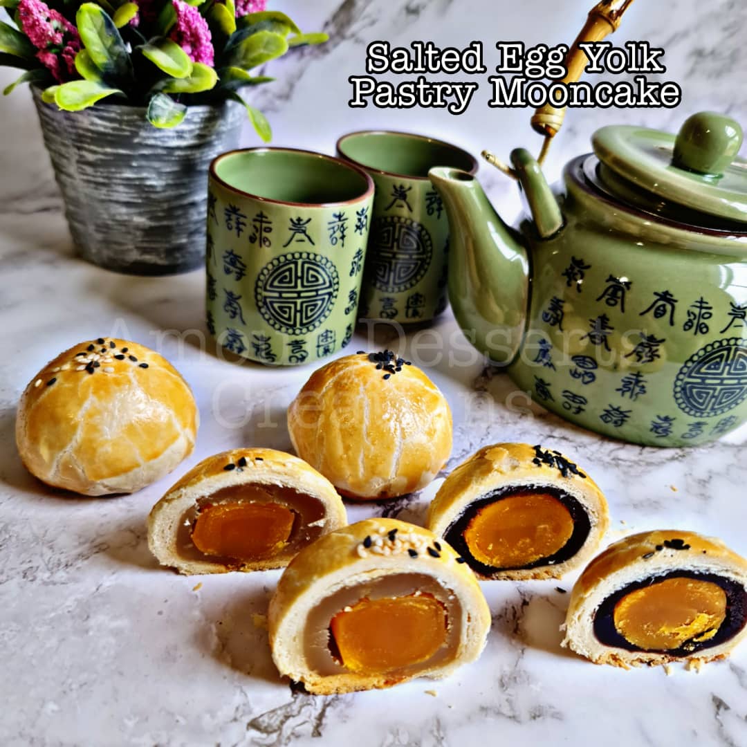 Salted Egg Yolk Pastry Mooncake Delivery in Perth