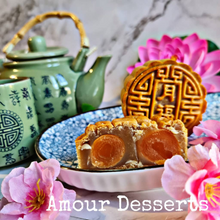 Load image into Gallery viewer, Authentic Traditional Mooncake: Lotus Paste Filling (DOUBLE YOLK)
